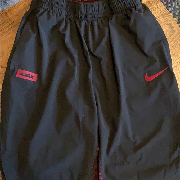 Nike Other - ♥️3/$25🎉Nike Lebron shorts